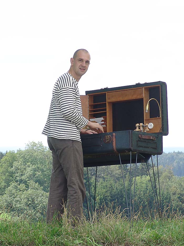 Möbel für Eilige, Büro, 2006